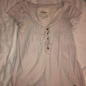 White button down t-shirt